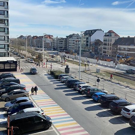 Studio Met Zeezicht Op Heldenplein Knokke-Heist Exteriér fotografie