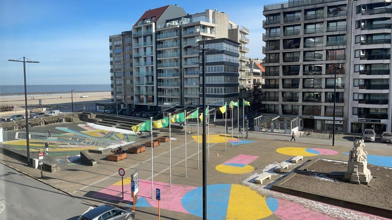 Studio Met Zeezicht Op Heldenplein Knokke-Heist Exteriér fotografie