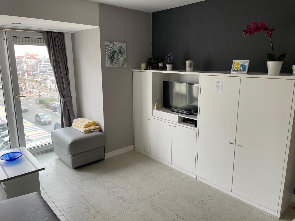 Studio Met Zeezicht Op Heldenplein Knokke-Heist Exteriér fotografie